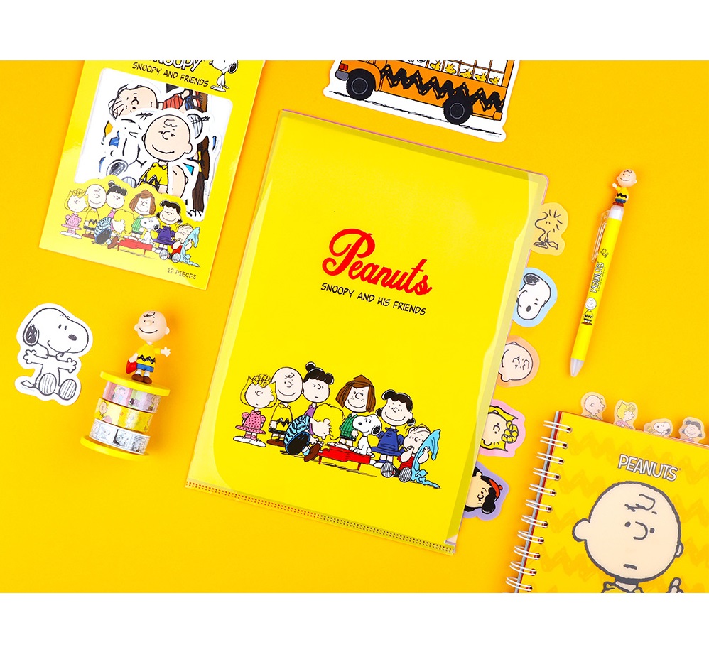 Peanuts 5-Pocket File Folder – Yellow - Gallery Image